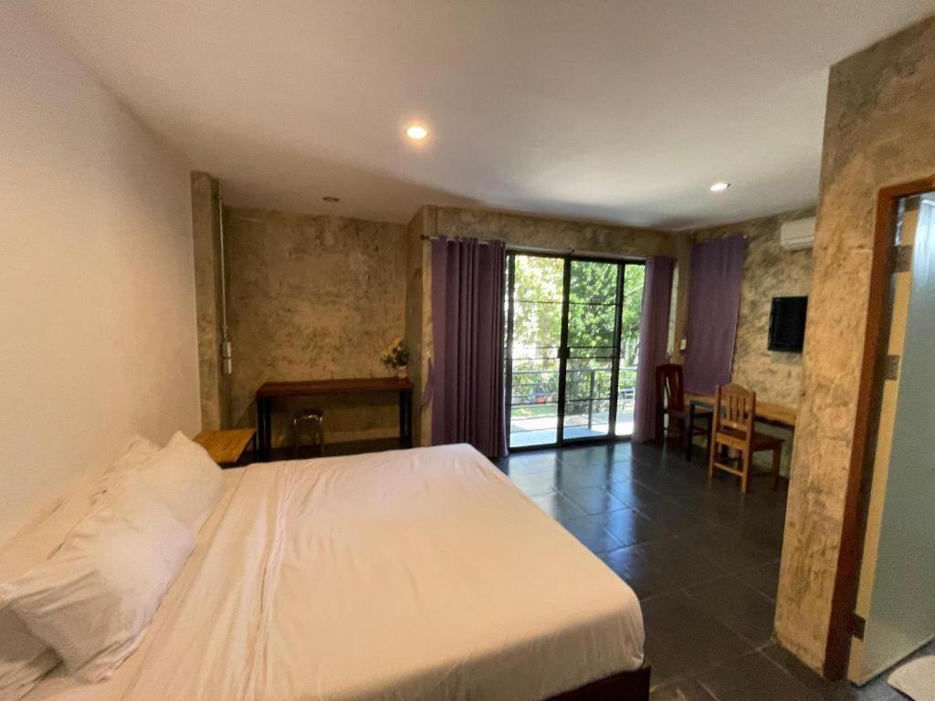 Palmhouse Hotel Mae Hong Son Eksteriør billede